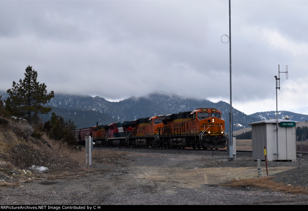 BNSF 8192/6129/612/FXE 4616